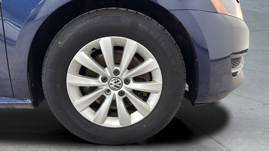Used 2015 Volkswagen Passat 1.8T Wolfsburg Edition image 39