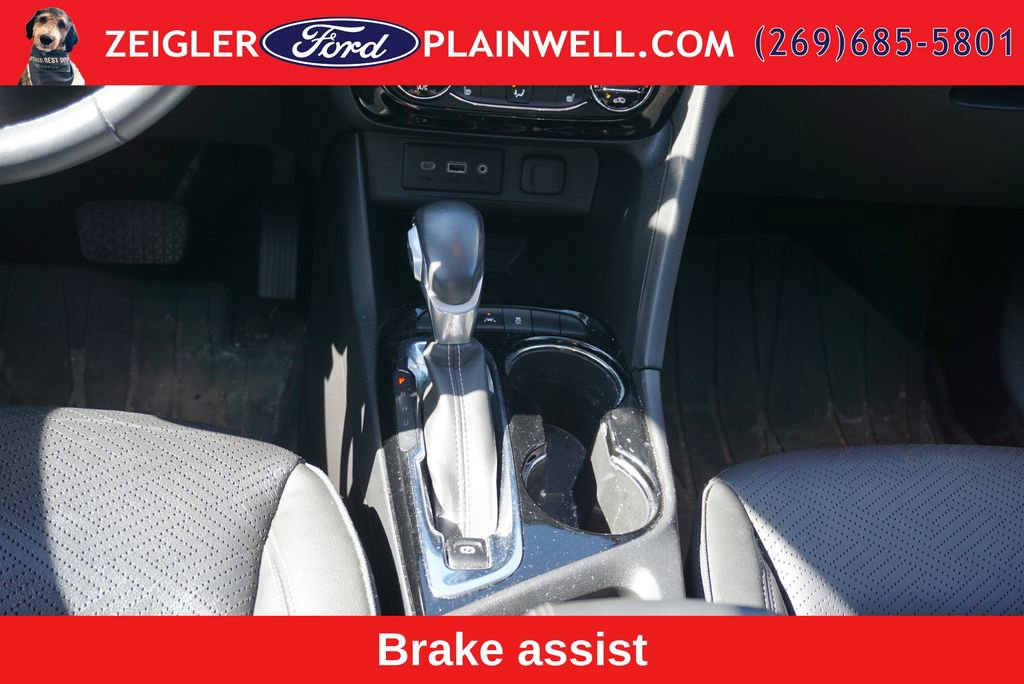 Used 2023 Buick Encore GX Essence w/ Experience Buick Package AWD/4WD image 16