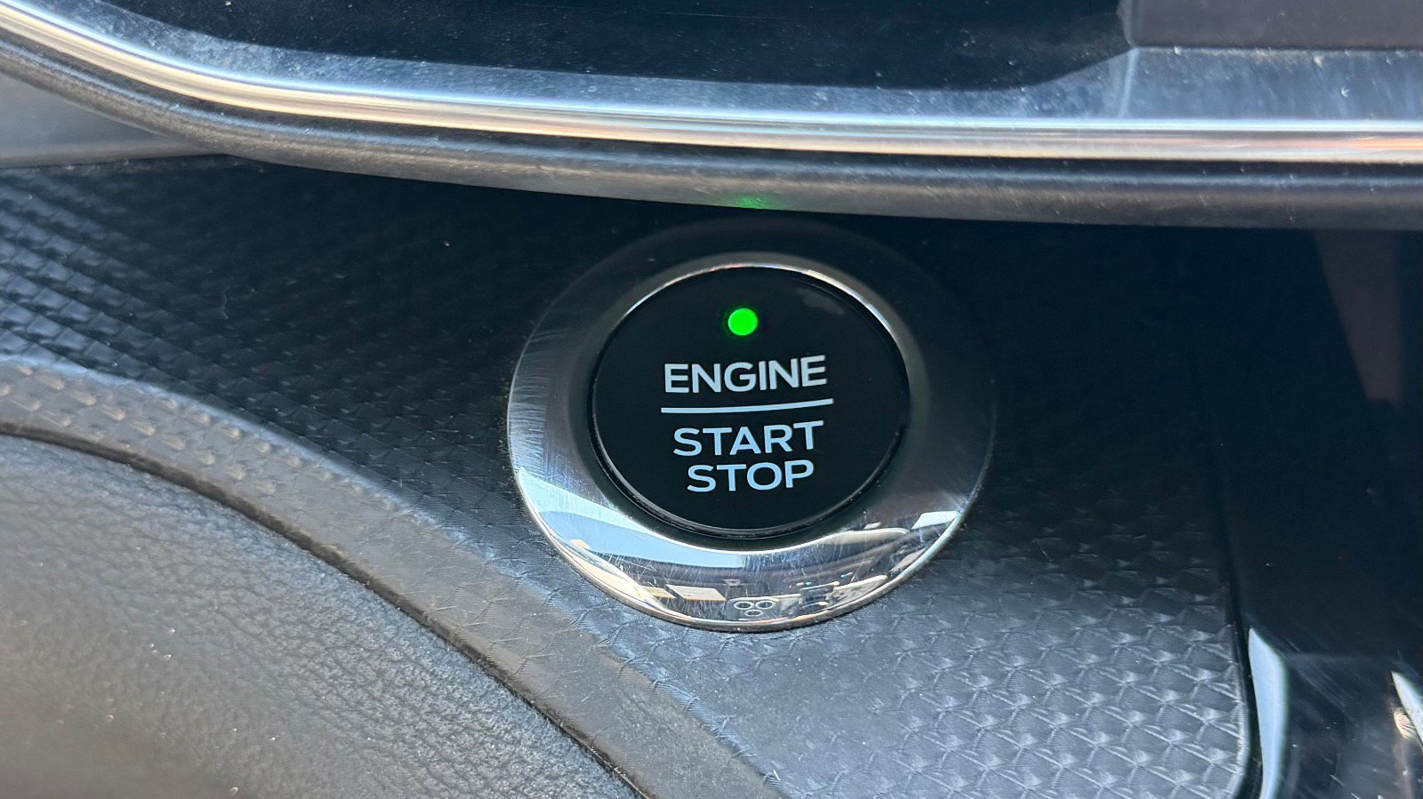 Certified 2021 Ford Explorer ST w/ Equipment Group 401A AWD/4WD image 38