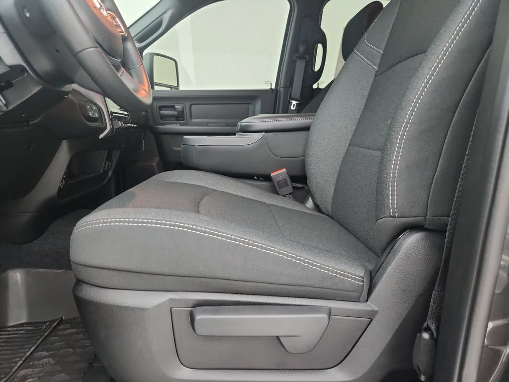 New 2026 RAM 2500 Warlock AWD/4WD image 19