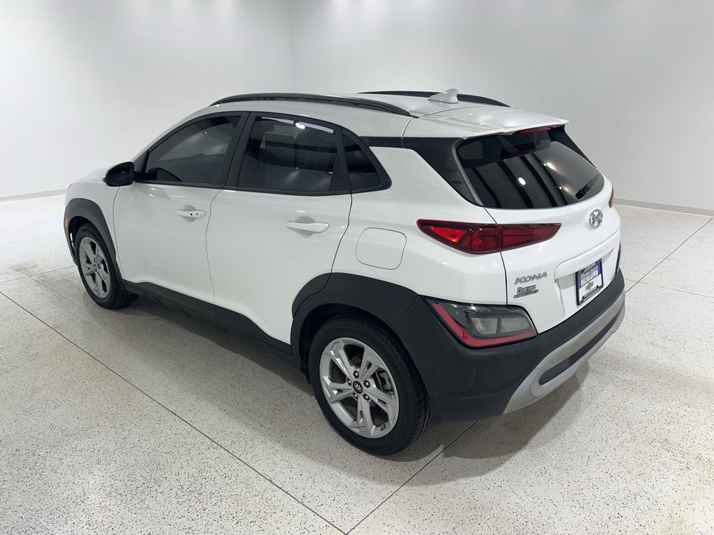 Used 2022 Hyundai Kona SEL w/ Cargo Package image 3