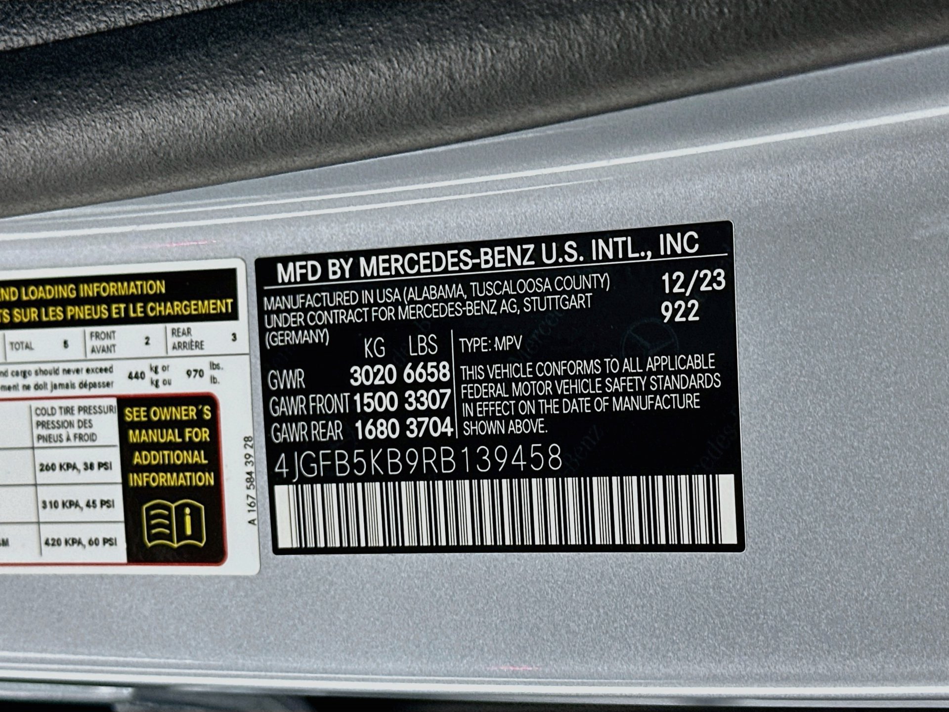 Used 2024 Mercedes-Benz GLE 450 4MATIC image 36