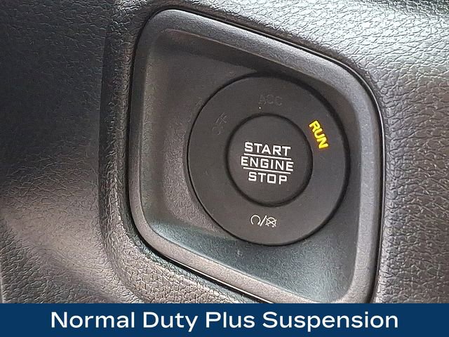 Used 2025 Jeep Gladiator Sport image 11