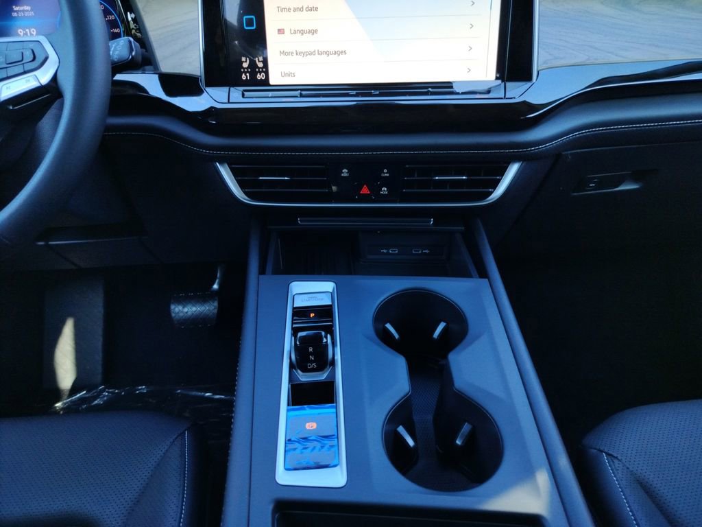 New 2026 Volkswagen Atlas SE image 11