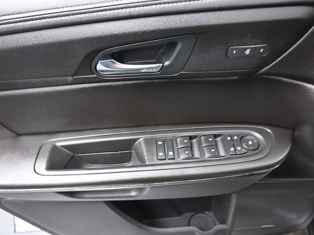 Used 2017 GMC Acadia Limited SLT image 13