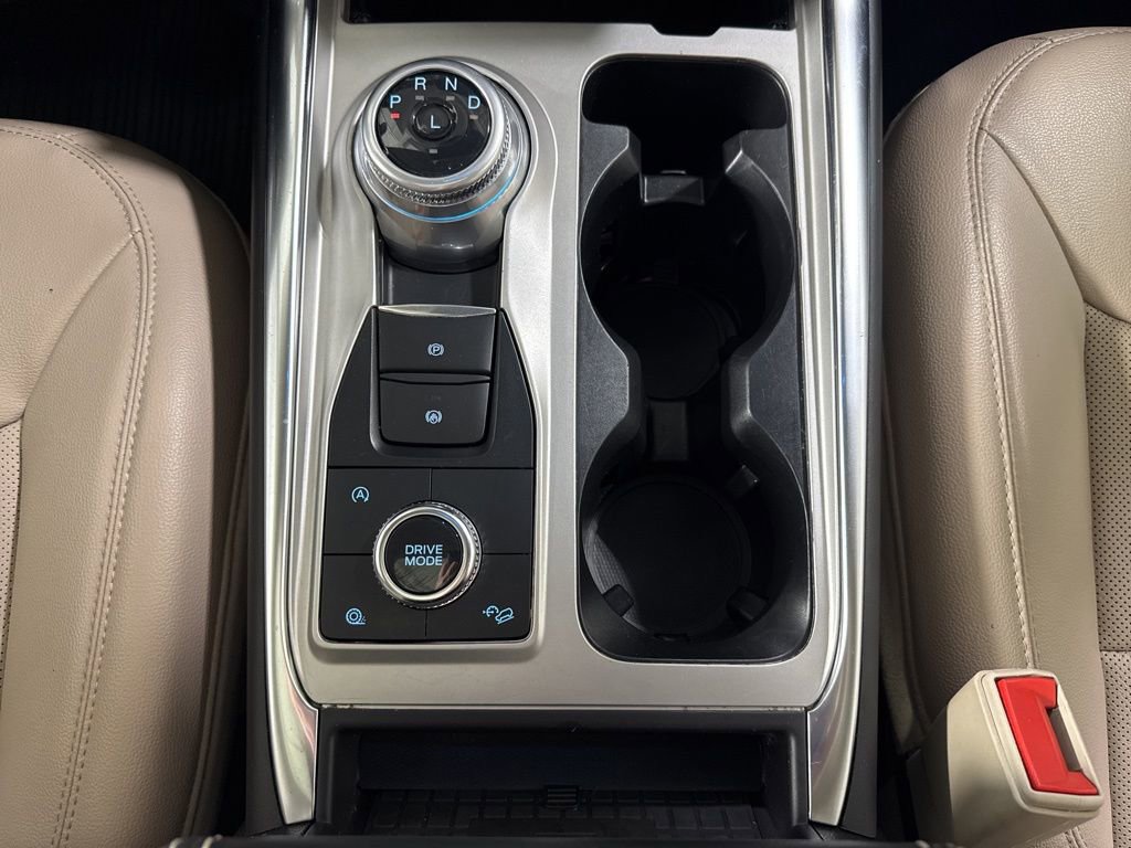 Used 2023 Ford Explorer Limited w/ Equipment Group 301A image 29