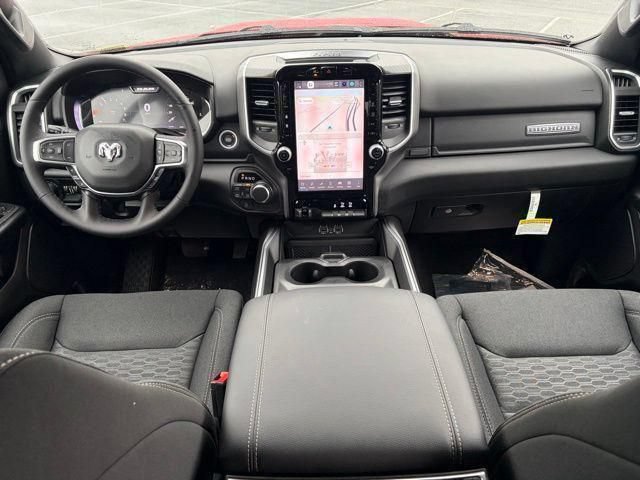 New 2026 RAM 1500 Big Horn AWD/4WD image 33