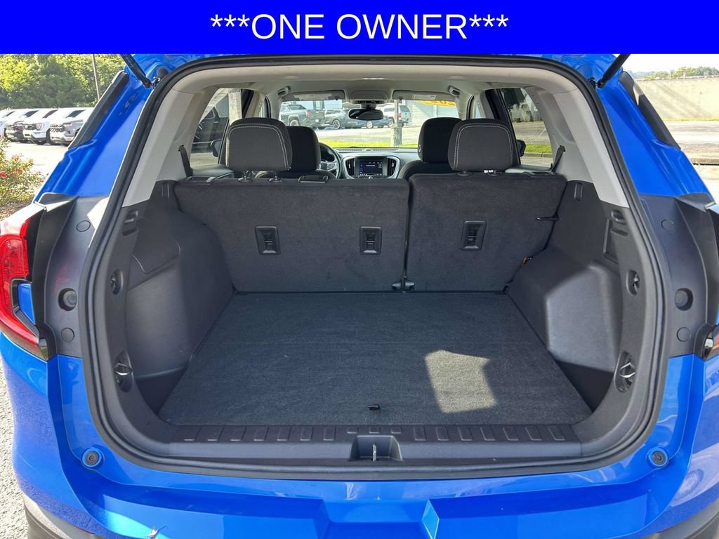 Used 2024 GMC Terrain SLE AWD/4WD image 11