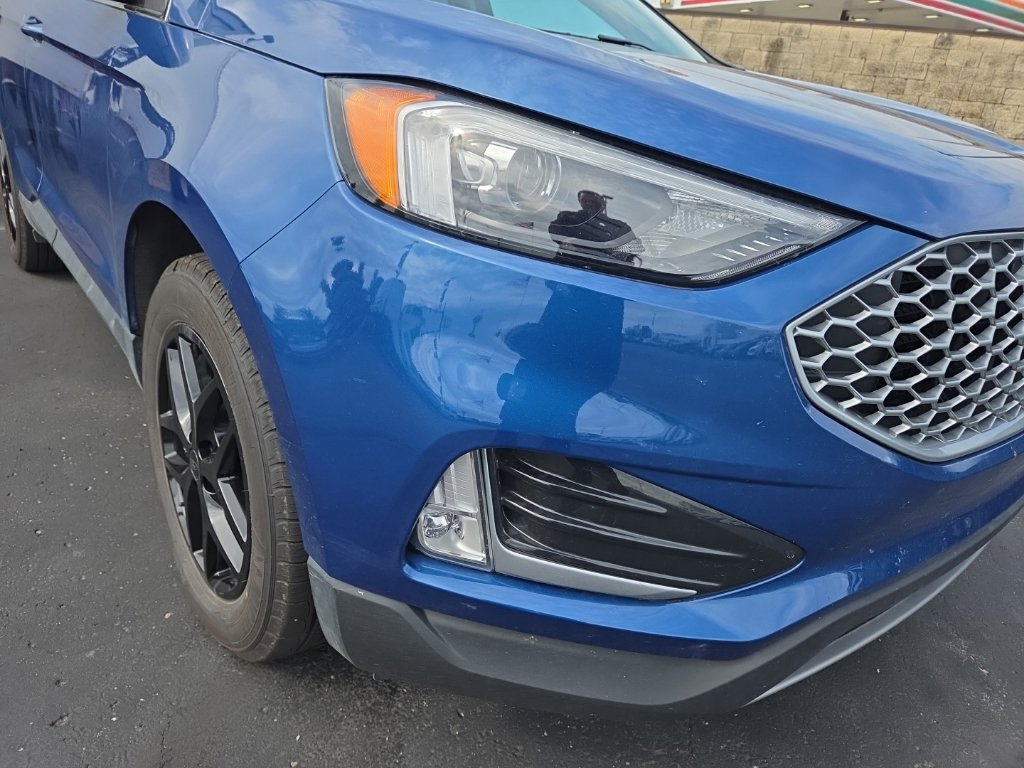 Used 2024 Ford Edge SEL w/ Convenience Package AWD/4WD image 9