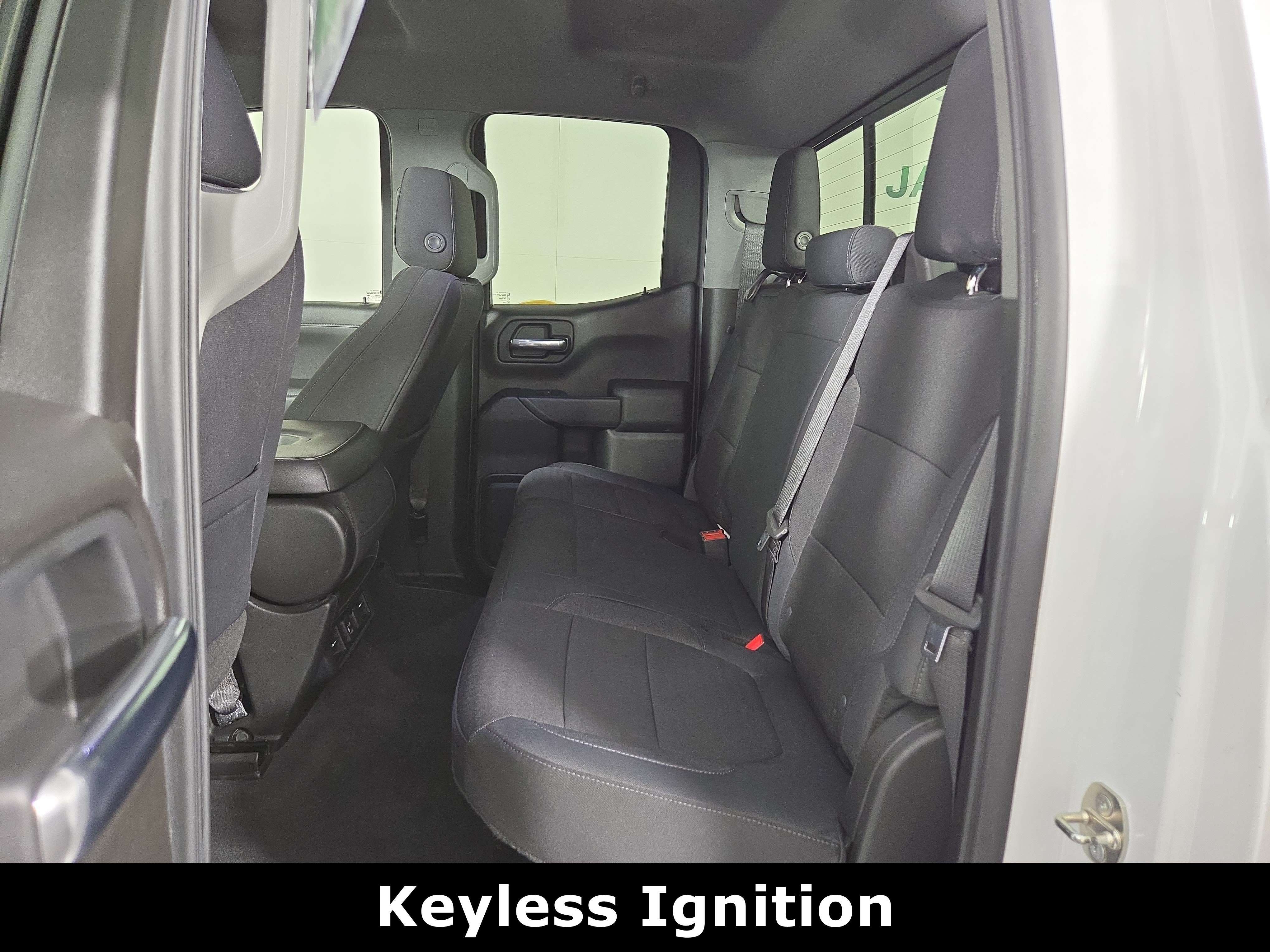 Used 2019 Chevrolet Silverado 1500 LT w/ All-Star Edition AWD/4WD image 13