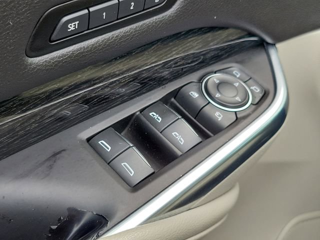 Used 2021 Cadillac XT4 Premium Luxury FWD image 20