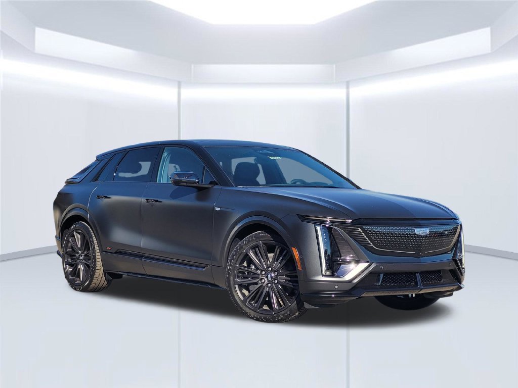 New 2027 Cadillac Lyriq V Premium w/ LPO, Onyx Lite Package