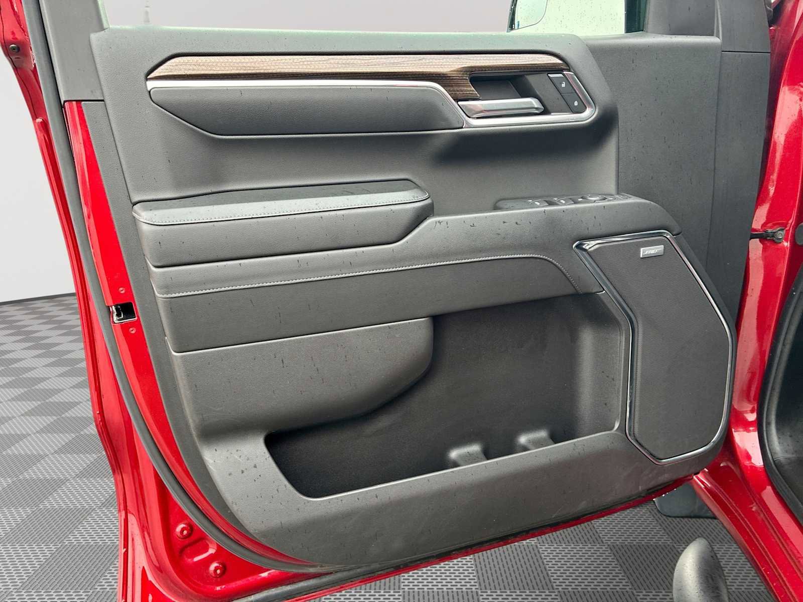 Certified 2024 Chevrolet Silverado 1500 LT Trail Boss w/ Convenience Package II image 23