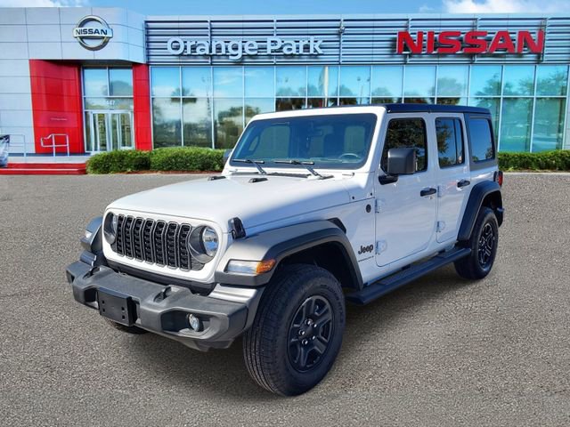Used 2025 Jeep Wrangler Sport image 4