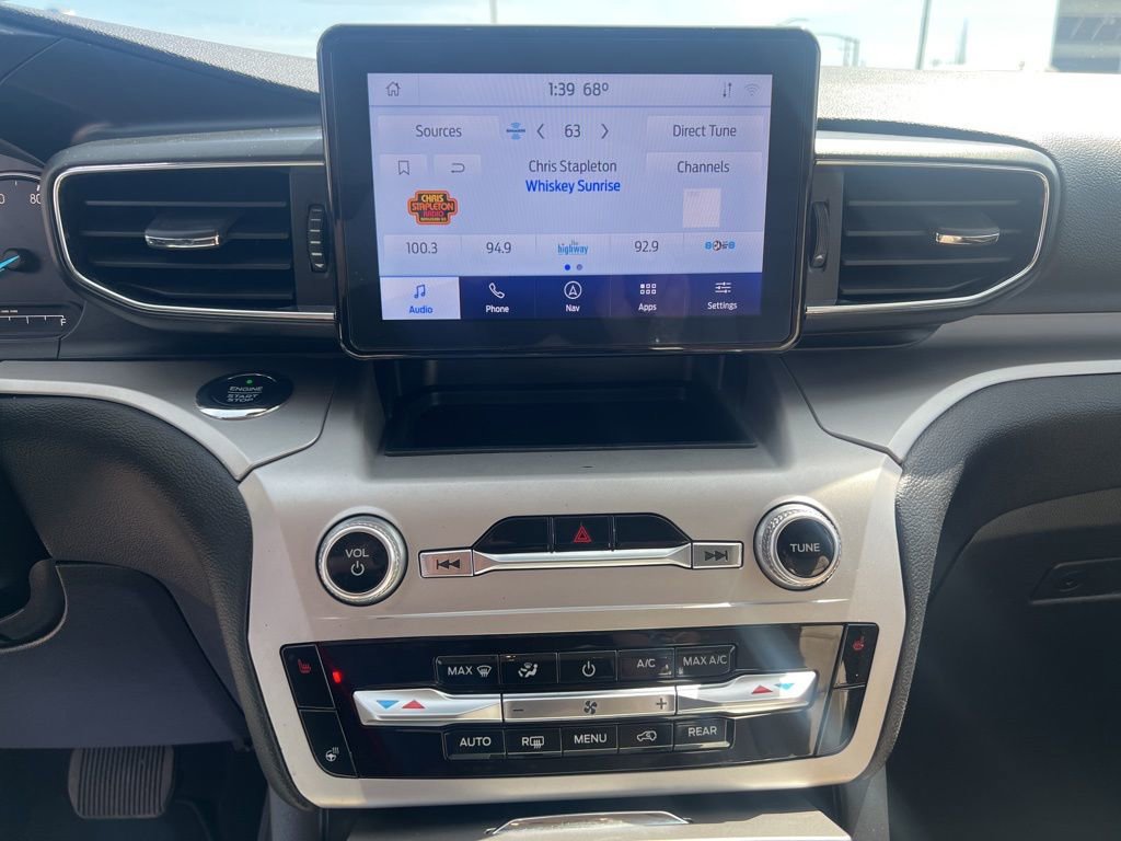 Used 2020 Ford Explorer XLT w/ Equipment Group 202A image 20