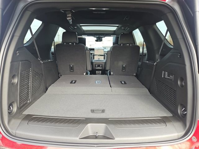 New 2026 GMC Yukon Elevation w/ Elevation Premium Package AWD/4WD image 20