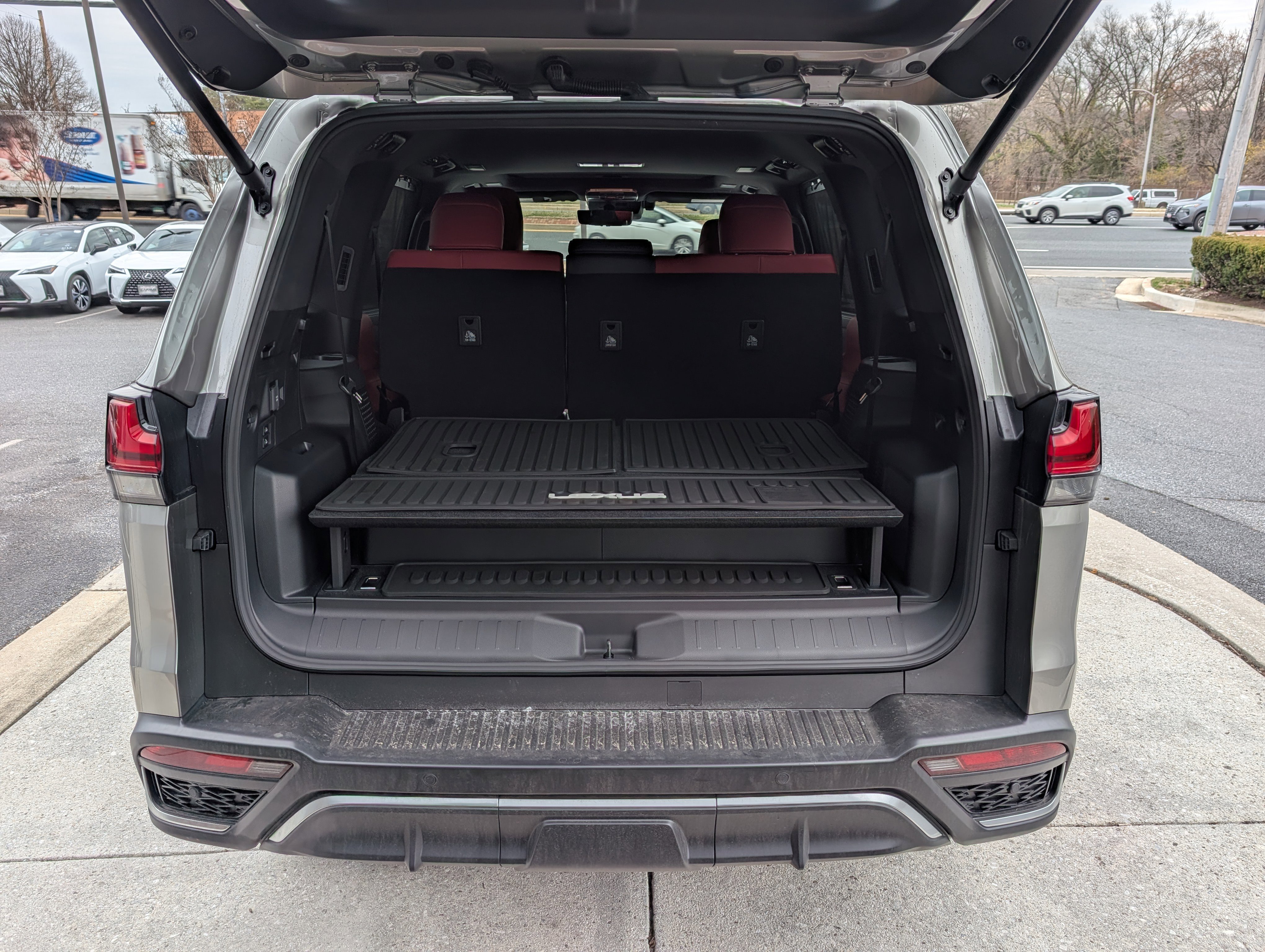 New 2026 Lexus LX 700h F Sport image 11