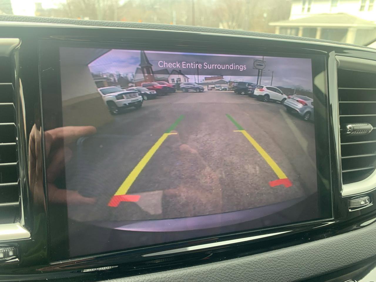 Used 2023 Chrysler Pacifica Touring-L image 21