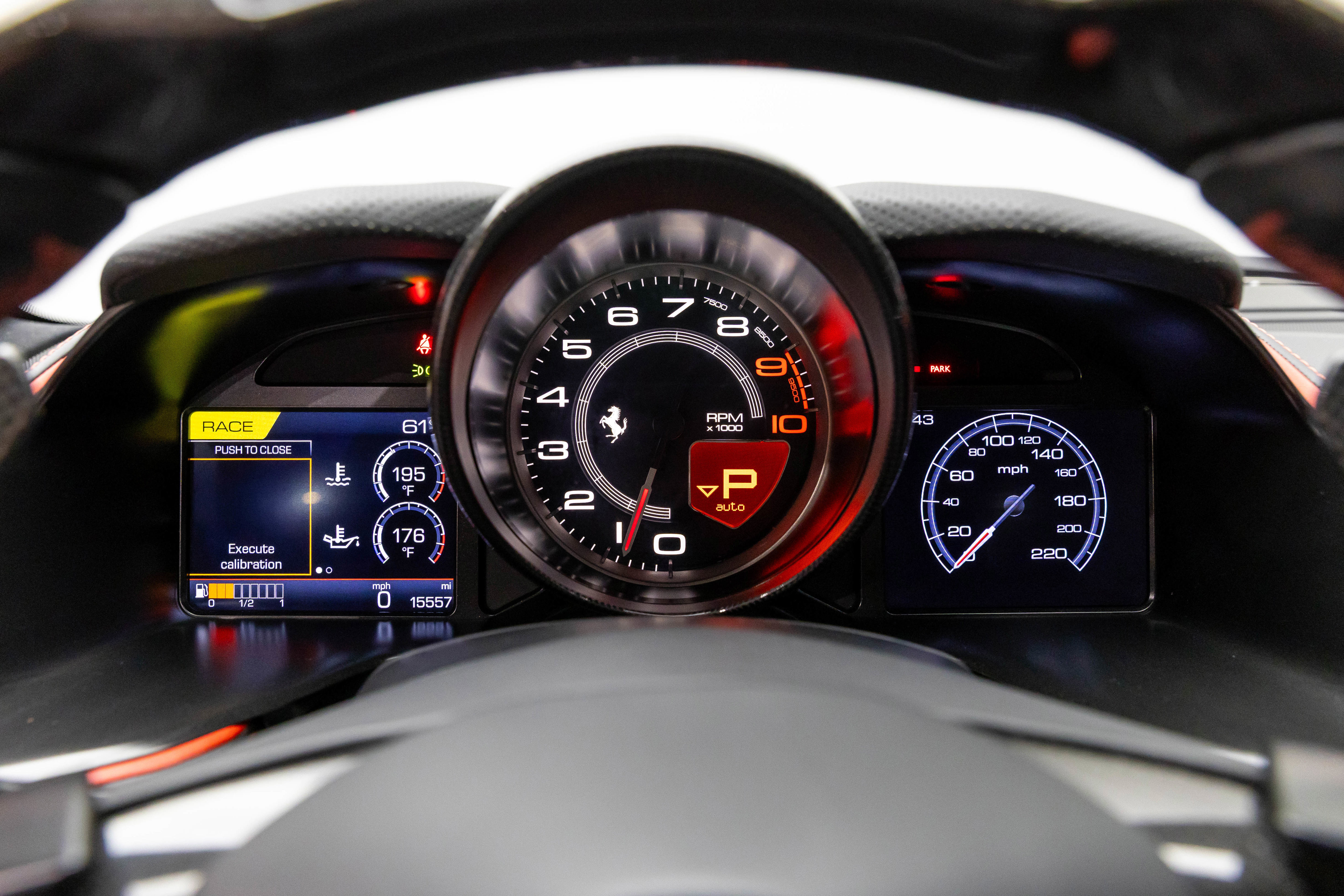 Used 2019 Ferrari 812 Superfast image 23