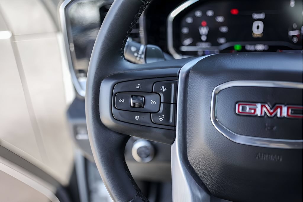 Used 2024 GMC Sierra 1500 Elevation w/ Elevation Premium Package AWD/4WD image 17