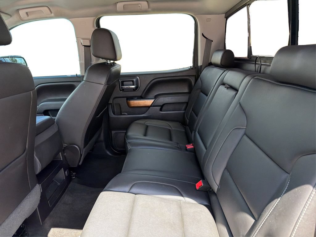 Used 2018 Chevrolet Silverado 1500 LTZ AWD/4WD image 11