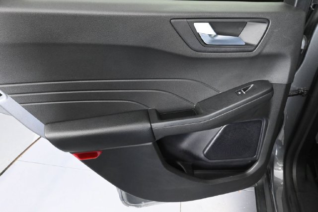 Used 2024 Ford Escape ST-Line w/ Tech Pack #1 FWD image 27