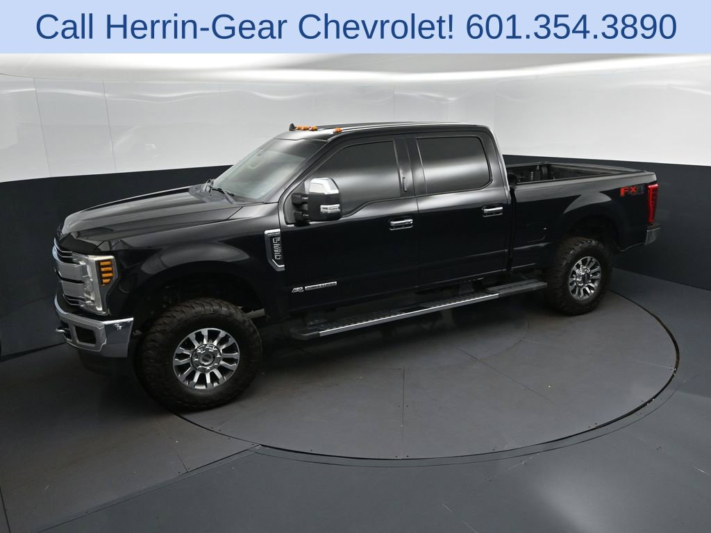 Used 2019 Ford F250 Lariat w/ Lariat Ultimate Package AWD/4WD image 31