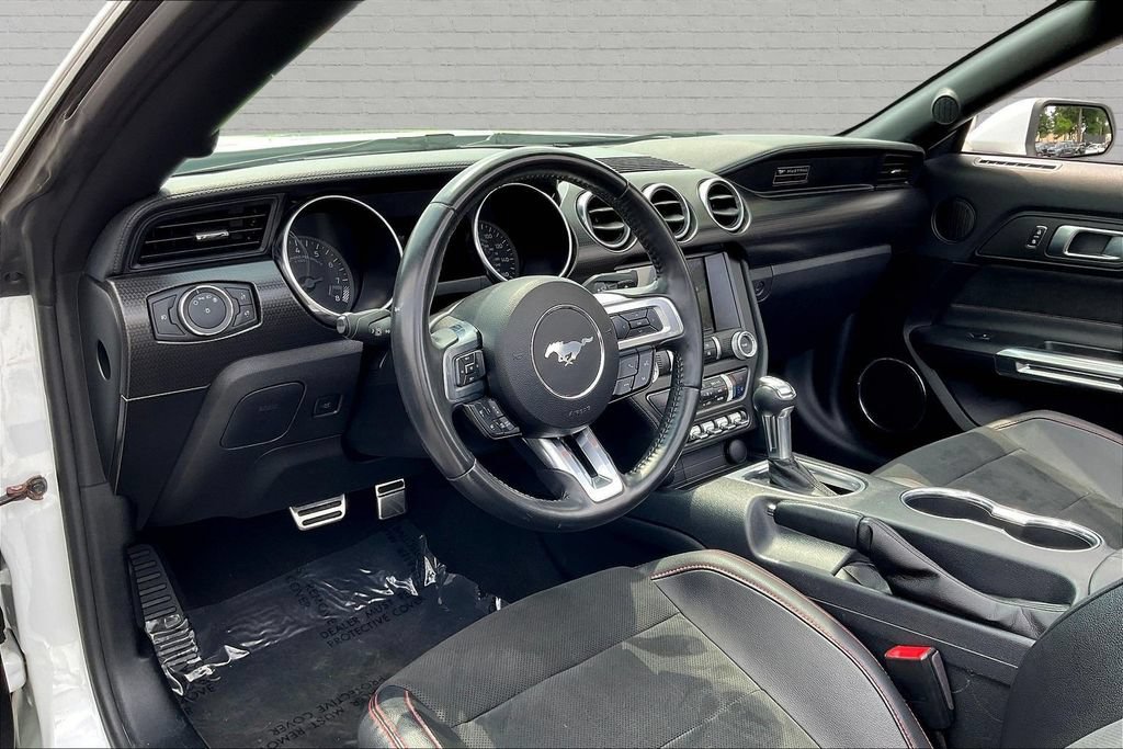 Used 2022 Ford Mustang GT Premium w/ California Special Package RWD image 9