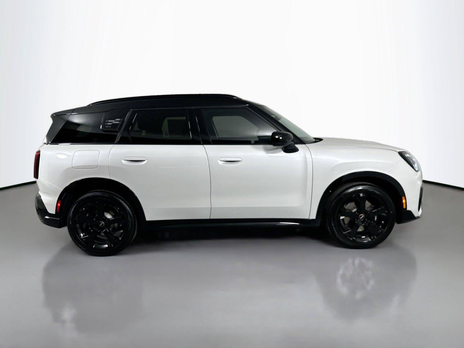 Used 2026 MINI Cooper Countryman S AWD/4WD image 4