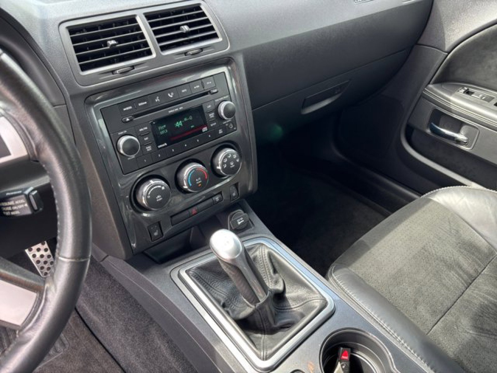 Used 2009 Dodge Challenger SRT8 image 14