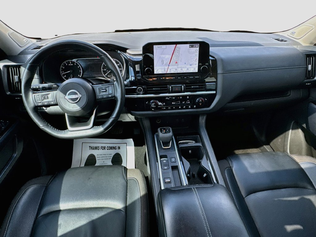 Used 2024 Nissan Pathfinder SL w/ SL Premium Package FWD image 28