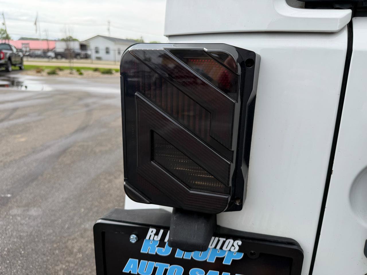 Used 2012 Jeep Wrangler Unlimited Sahara w/ Trailer Tow Group image 16