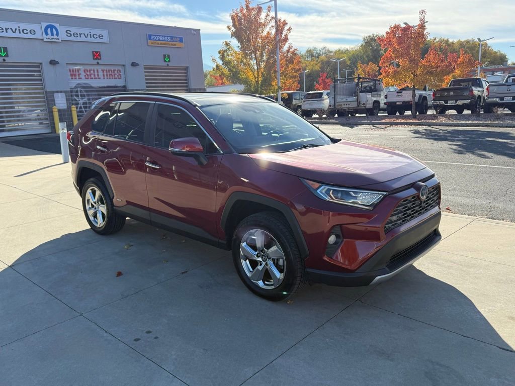 Used 2021 Toyota RAV4 Limited image 6