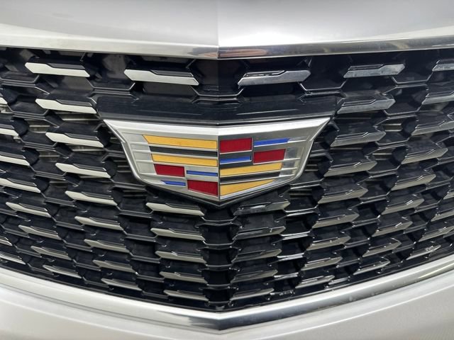 Used 2023 Cadillac XT5 Premium Luxury image 9