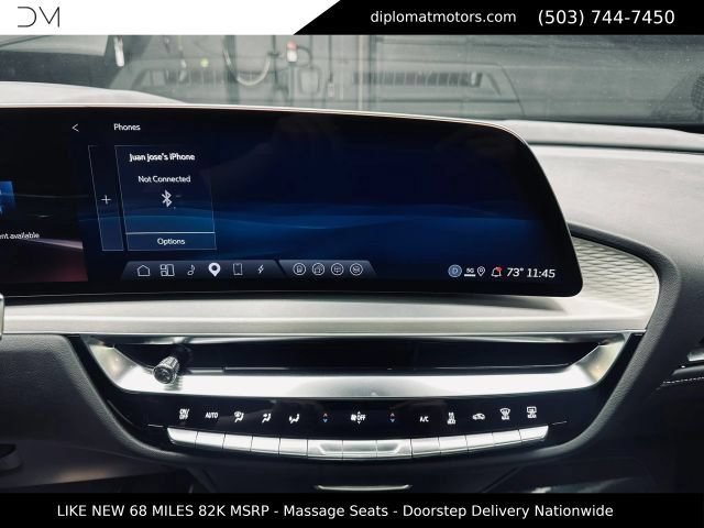 Used 2026 Cadillac Lyriq V AWD/4WD image 32
