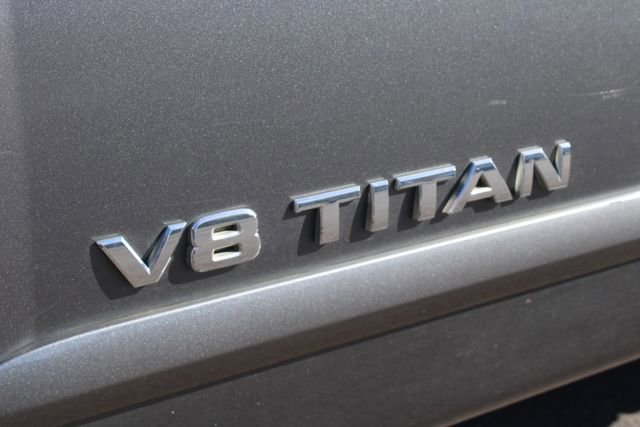 Used 2014 Nissan Titan SV image 10