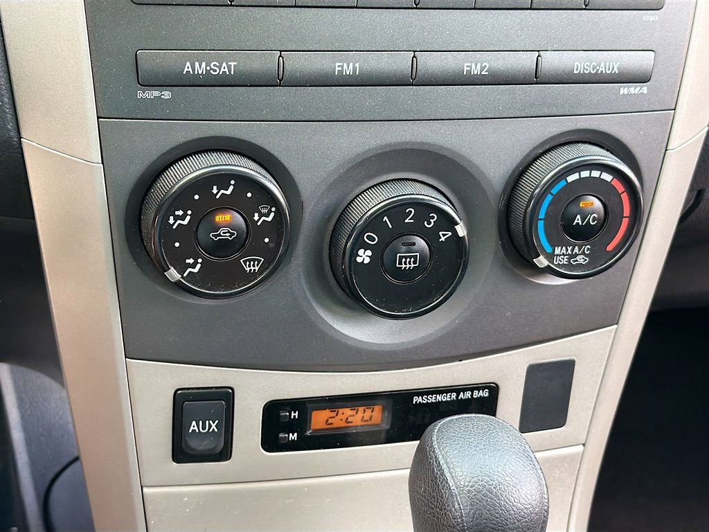 Used 2010 Toyota Corolla S image 11