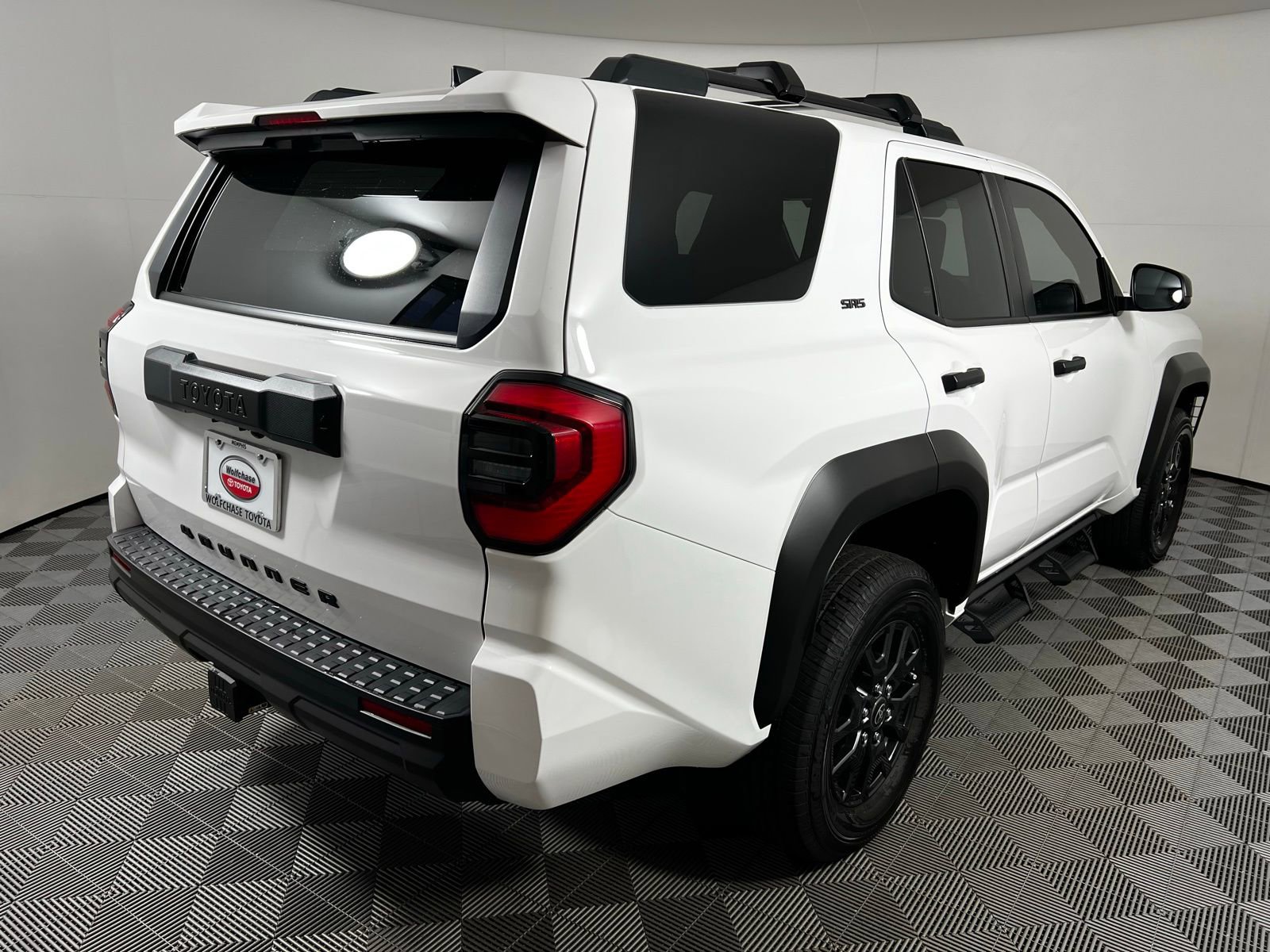 Certified 2025 Toyota 4Runner SR5 image 5
