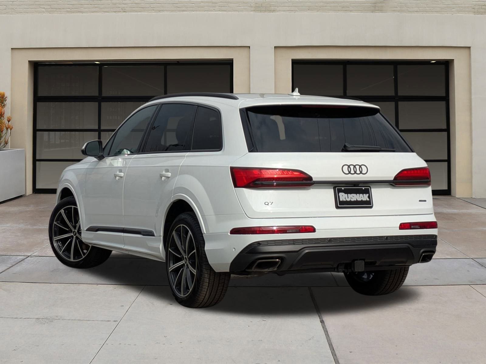 New 2026 Audi Q7 2.0T Premium Plus image 3