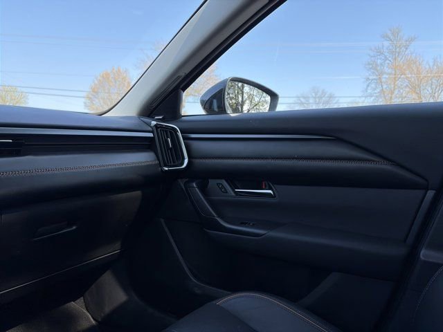 Used 2024 MAZDA CX-50 AWD 2.5 S w/ Cargo Package image 24