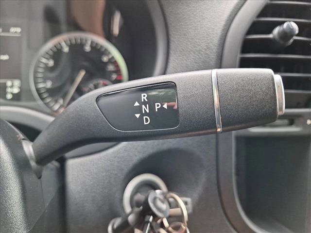 Used 2018 Mercedes-Benz Metris Passenger image 12