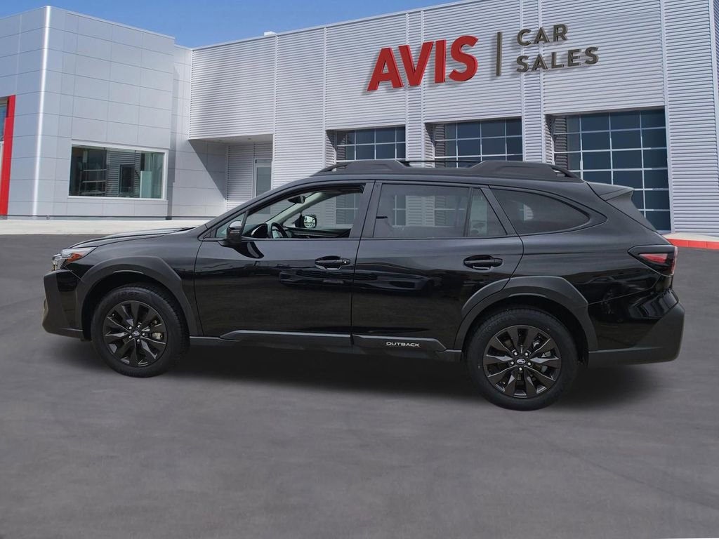 Used 2025 Subaru Outback Onyx Edition AWD/4WD image 2