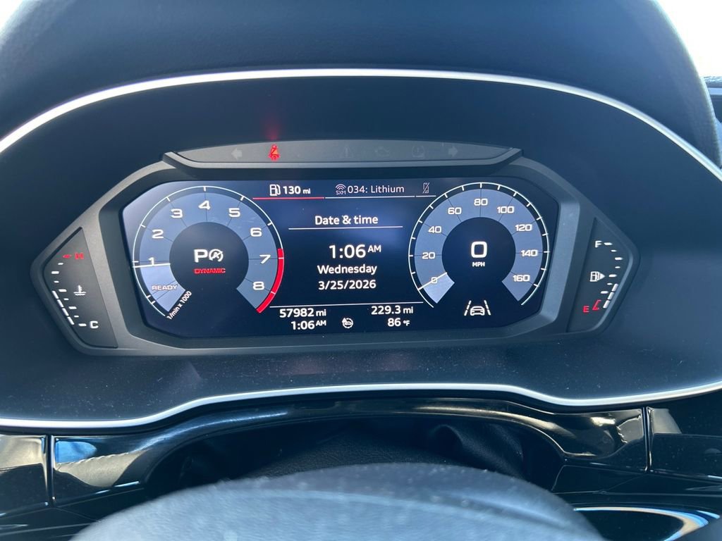 Used 2020 Audi Q3 2.0T Premium w/ Convenience Package AWD/4WD image 10