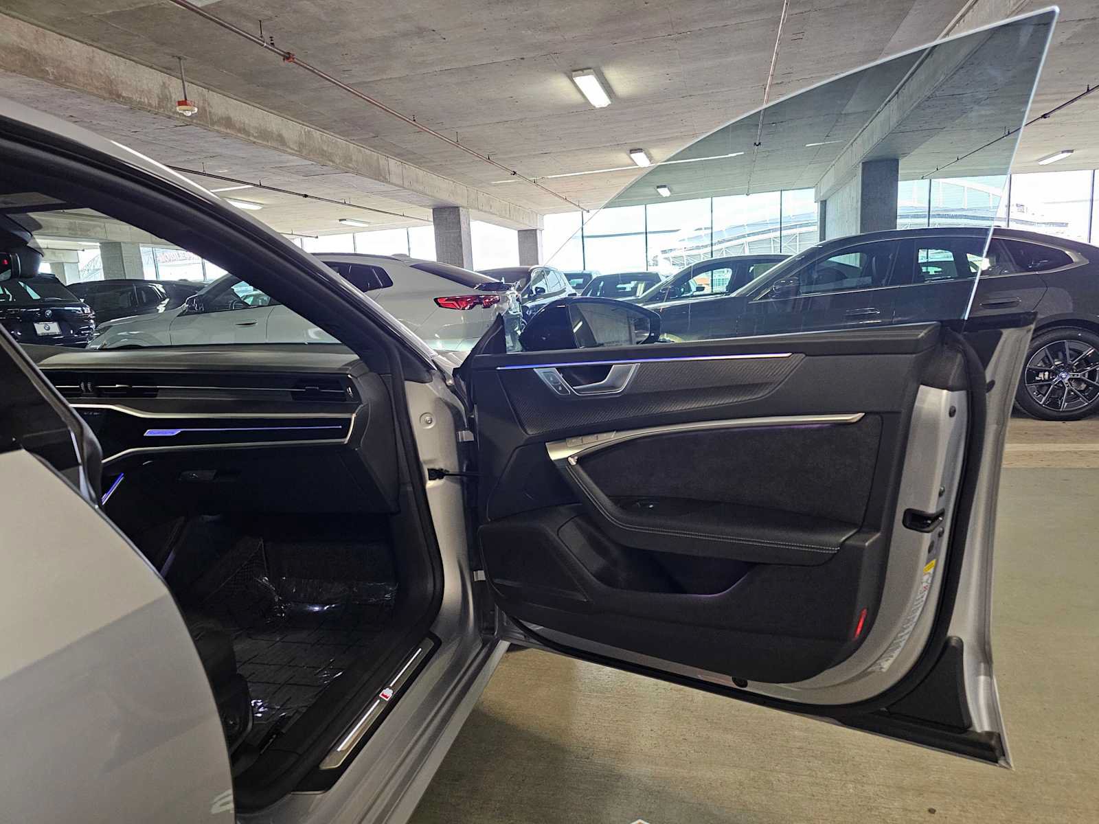 Used 2020 Audi S7 Prestige w/ Prestige Package AWD/4WD image 32