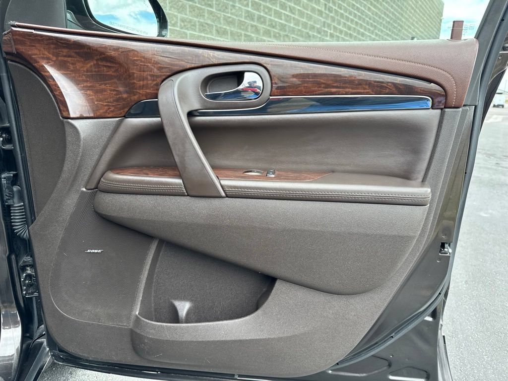 Used 2014 Buick Enclave Leather w/ Trailering Provision Package FWD image 34