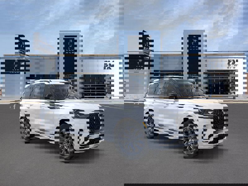 New 2026 Lincoln Aviator AWD w/ Jet Appearance Package image 7