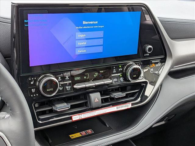 New 2026 Toyota Highlander Limited image 12