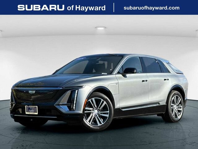 Used 2024 Cadillac Lyriq Luxury RWD image 1