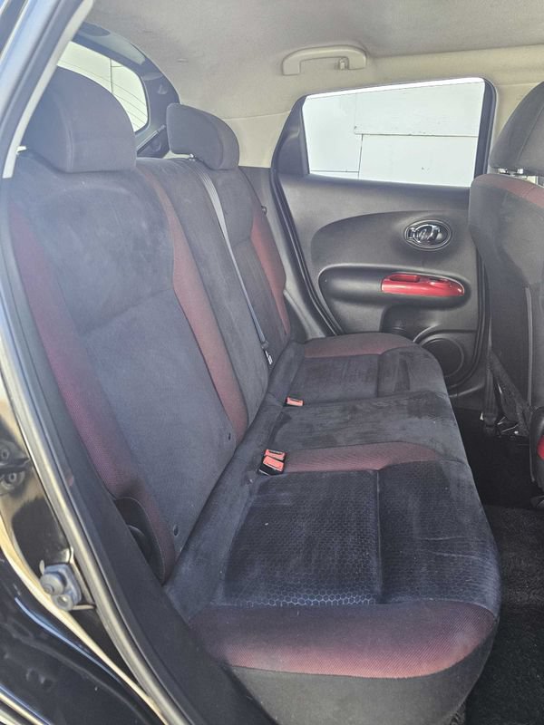Used 2014 Nissan Juke SV AWD/4WD image 19