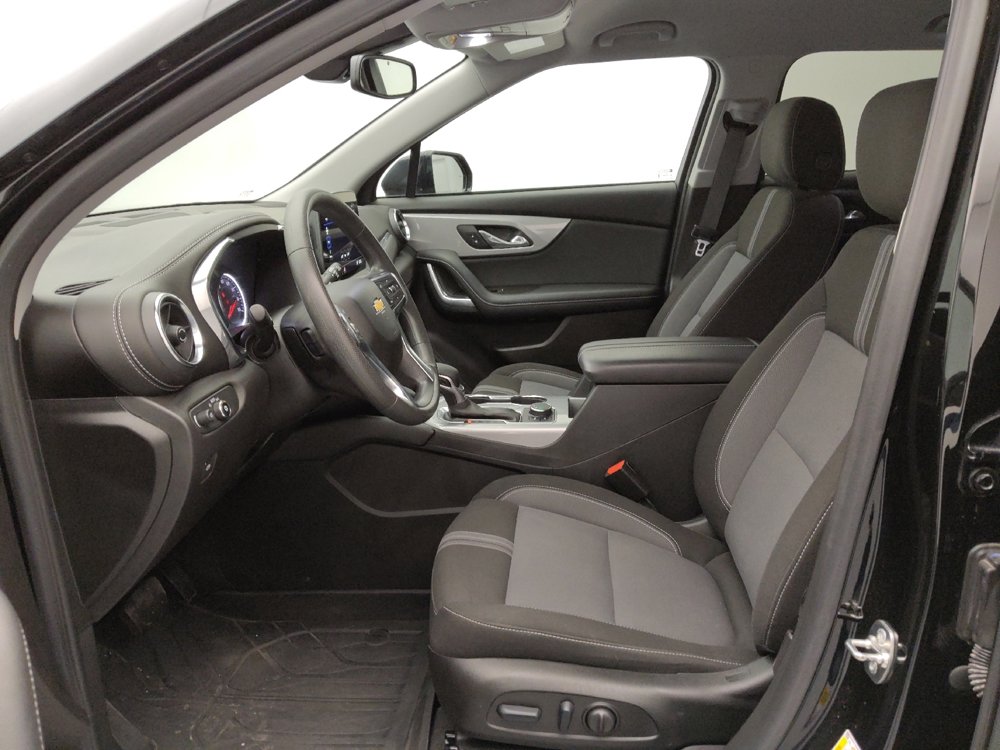 Used 2024 Chevrolet Blazer LT w/ Convenience Package FWD image 17